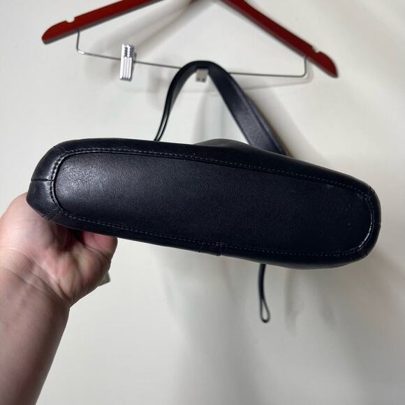 Coach Black Leather Slim Legacy Crossbody Shoulder Bag Adjustable 9326 - Picture 7 of 11